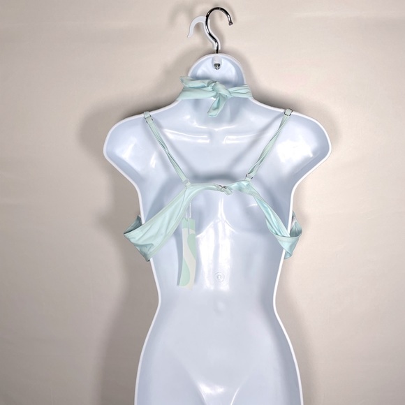 Baby Blue Bikini Top Size 14 - Picture 3 of 4